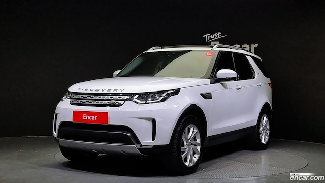 Land Rover Discovery 3.0 SD6 HSE 2019 года из Кореи