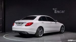Mercedes-Benz C-Class C220 d 4MATIC 2020 года из Южной Кореи