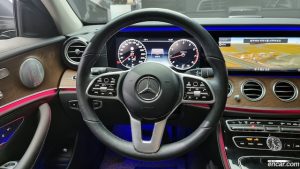 Mercedes-Benz E-Class E300 4MATIC Exclusive 2020 года из Южной Кореи