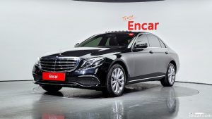 Mercedes-Benz E-Class E220d 4MATIC Exclusive 2020 года из Южной Кореи