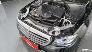 Mercedes-Benz E-Class E220d 4MATIC Exclusive 2020 года из Южной Кореи
