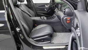 Mercedes-Benz E-Class E220d 4MATIC Exclusive 2020 года из Южной Кореи
