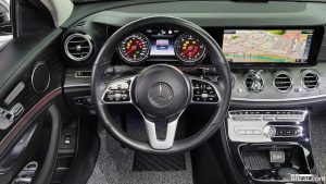 Mercedes-Benz E-Class E220d 4MATIC Exclusive 2020 года из Южной Кореи