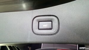 Renault-Korea(Samsung) QM6 1.7 dCi RE Signature 2WD 2020 года из Южной Кореи