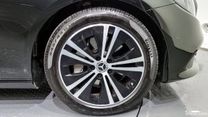 Mercedes-Benz E-Class E300 Avantgarde 2020 года из Южной Кореи