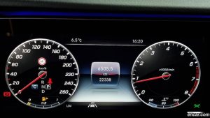 Mercedes-Benz E-Class E300 Avantgarde 2020 года из Южной Кореи
