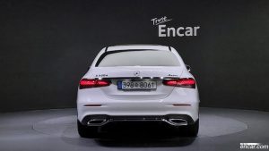 Mercedes-Benz E-Class E220d 4MATIC AMG Line 2021 года из Южной Кореи