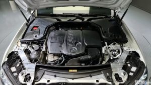 Mercedes-Benz E-Class E220d 4MATIC AMG Line 2021 года из Южной Кореи