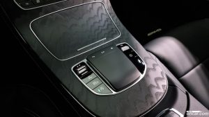 Mercedes-Benz E-Class E220d 4MATIC AMG Line 2021 года из Южной Кореи