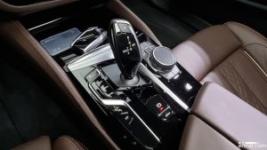 BMW 5-Series 530i Luxury 2021 года из Южной Кореи