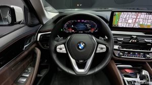 BMW 5-Series 530i Luxury 2021 года из Южной Кореи