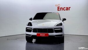 Porsche Cayenne 3.0 Coupe 2021 года из Южной Кореи