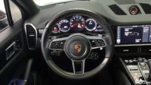 Porsche Cayenne 3.0 Coupe 2021 года из Южной Кореи