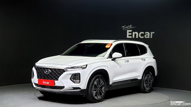 Hyundai Santafe Дизель 2.0 2WD 2019 года из Кореи