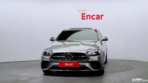 Mercedes-Benz E-Class E220d 4MATIC AMG Line 2021 года из Южной Кореи