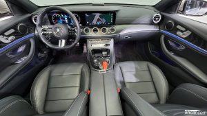 Mercedes-Benz E-Class E220d 4MATIC AMG Line 2021 года из Южной Кореи