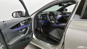 Mercedes-Benz E-Class E220d 4MATIC AMG Line 2021 года из Южной Кореи