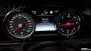 Mercedes-Benz E-Class E220d 4MATIC Exclusive 2020 года из Южной Кореи