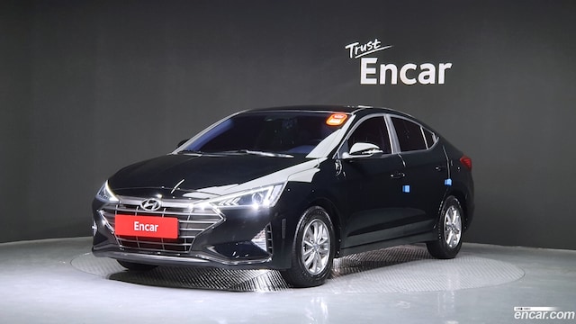 Hyundai AVANTE 1.6 2019 года из Кореи