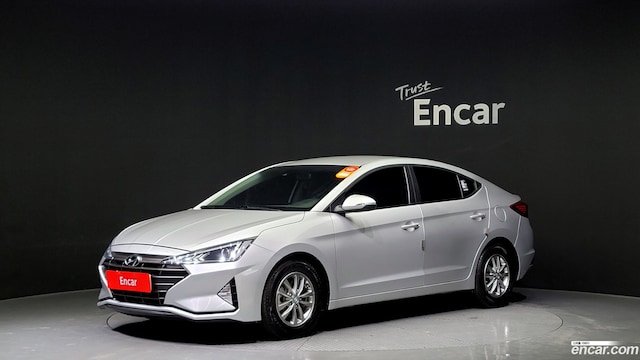 Hyundai AVANTE 1.6 2019 года из Кореи