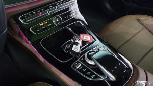 Mercedes-Benz E-Class E300 4MATIC AMG Line 2020 года из Южной Кореи