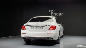 Mercedes-Benz E-Class E250 Avantgarde 2020 года из Южной Кореи