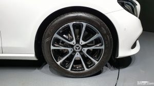 Mercedes-Benz E-Class E250 Avantgarde 2020 года из Южной Кореи