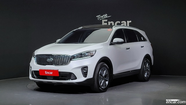 Kia Sorento Дизель 2.0 2WD 2019 года из Кореи