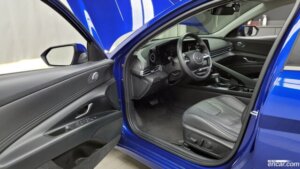 Hyundai AVANTE 1.6 2021 года из Южной Кореи