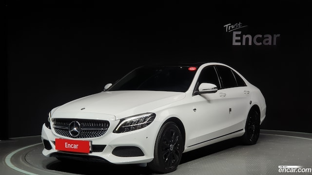 Mercedes-Benz C-Class C220 d Avantgarde 2019 года из Кореи