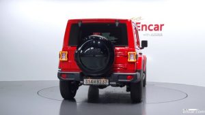 Jeep Wrangler 2.0 Overland Unlimited Top 4Door 2021 года из Южной Кореи