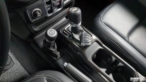 Jeep Wrangler 2.0 Overland Unlimited Top 4Door 2021 года из Южной Кореи