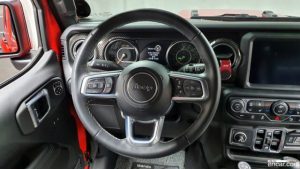 Jeep Wrangler 2.0 Overland Unlimited Top 4Door 2021 года из Южной Кореи