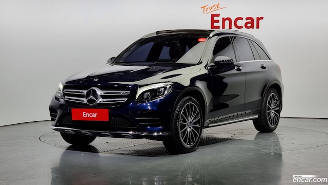 Mercedes-Benz GLC-Class GLC300 4MATIC AMG Line 2019 года из Кореи