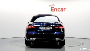 Mercedes-Benz E-Class E250 Avantgarde 2022 года из Южной Кореи