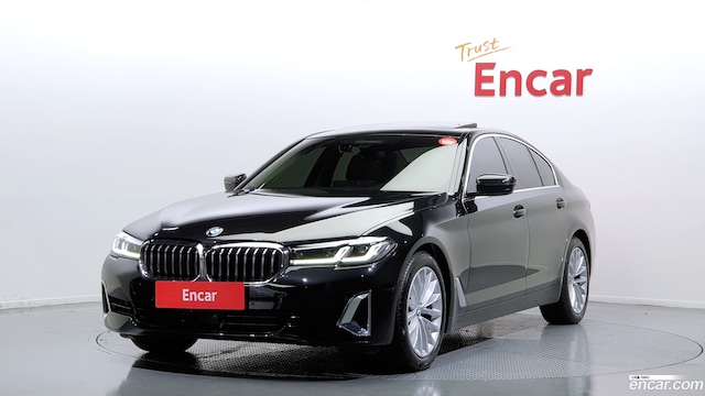 BMW 5-Series 520i Luxury 2021 года из Кореи
