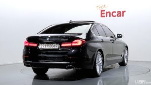 BMW 5-Series 520i Luxury 2021 года из Южной Кореи
