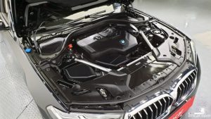 BMW 5-Series 520i Luxury 2021 года из Южной Кореи