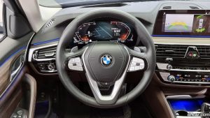 BMW 5-Series 520d Luxury Plus 2020 года из Южной Кореи