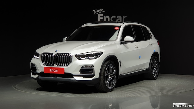 BMW X5 xDrive 40i xLine 2020 года из Кореи