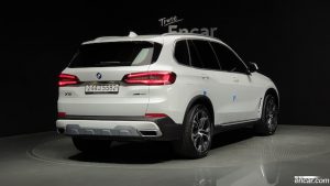 BMW X5 xDrive 40i xLine 2020 года из Южной Кореи