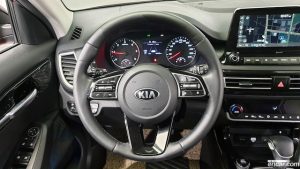 Kia Seltos Дизель 1.6 2WD 2020 года из Южной Кореи