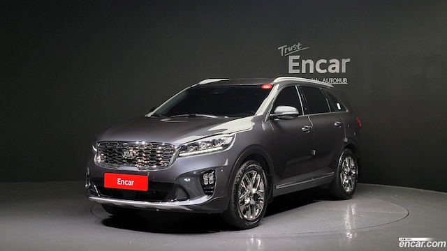 Kia Sorento Дизель 2.0 2WD 2020 года из Кореи