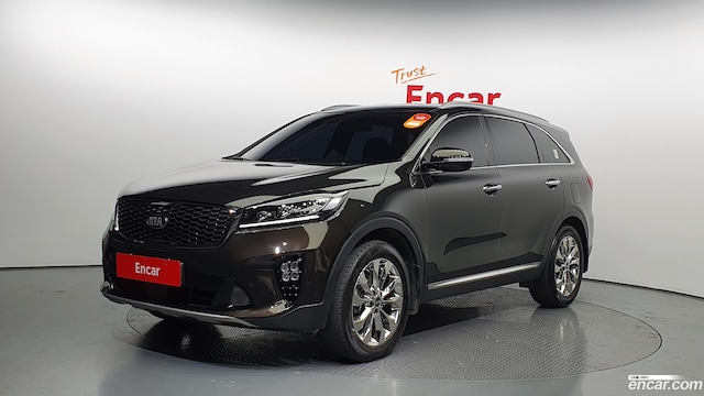 Kia Sorento Дизель 2.0 2WD 2019 года из Кореи