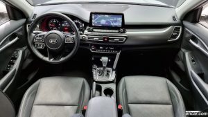 Kia Seltos Дизель 1.6 2WD 2020 года из Южной Кореи