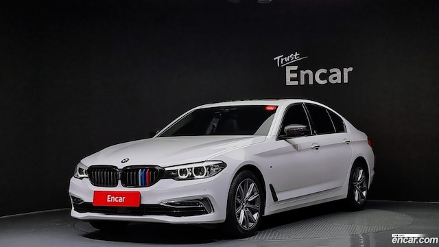 BMW 5-Series 520i Luxury 2019 года из Кореи