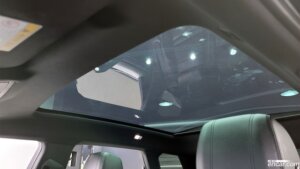 Land Rover Range Rover Evoque D180 R-Dynamic SE 2020 года из Южной Кореи