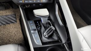 Hyundai AVANTE 1.6 2021 года из Южной Кореи
