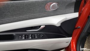 Hyundai AVANTE 1.6 2021 года из Южной Кореи
