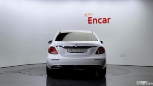 Mercedes-Benz E-Class E250 Avantgarde 2020 года из Южной Кореи